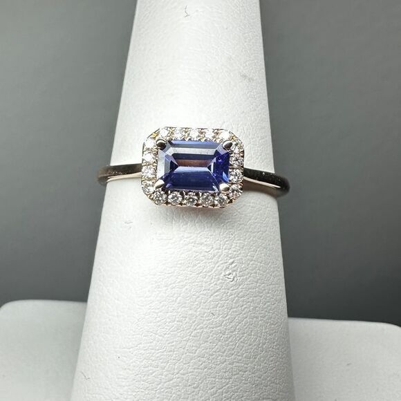 NWT .67ct Tanzanite and diamonds in 14k rose gold ring! - Picture 1 of 12
